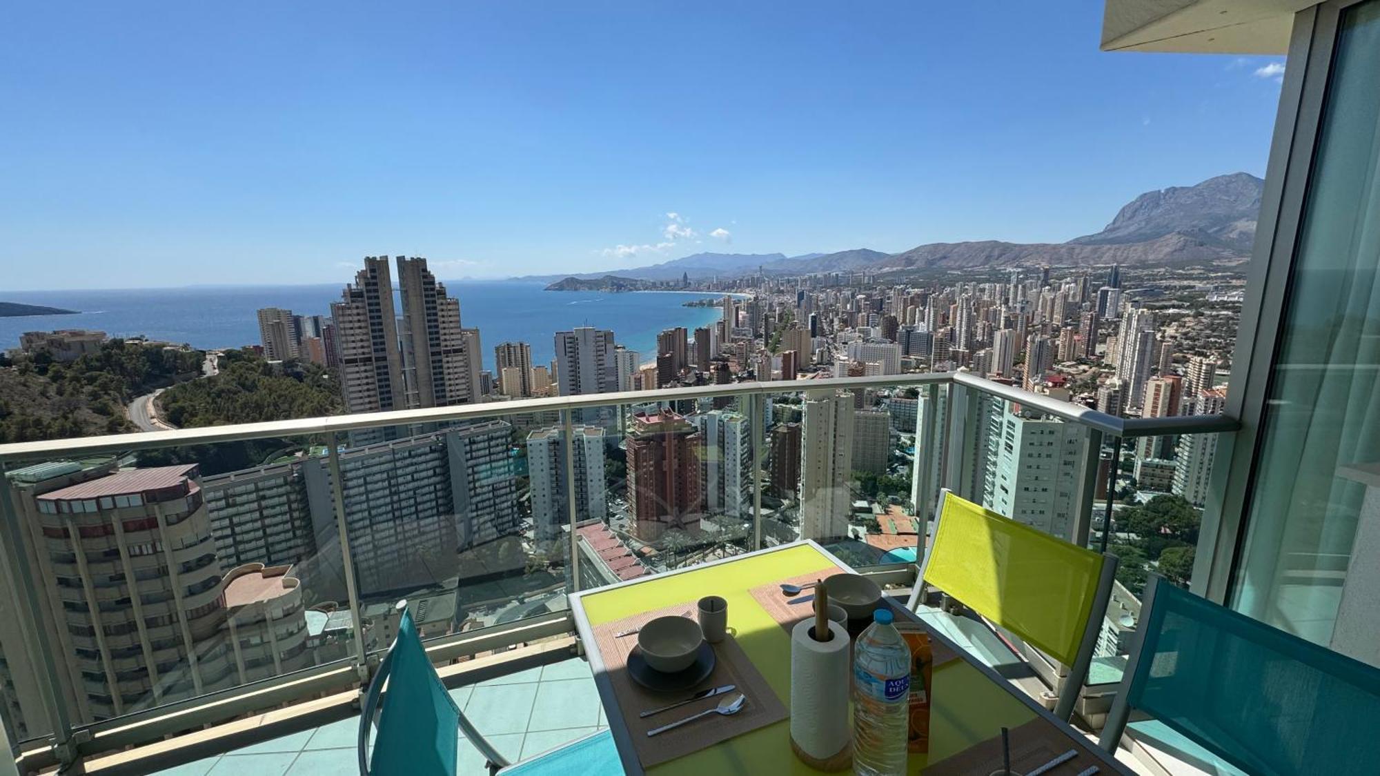 2-Bedroom Apartment With Sea Views Benidorm Exterior foto